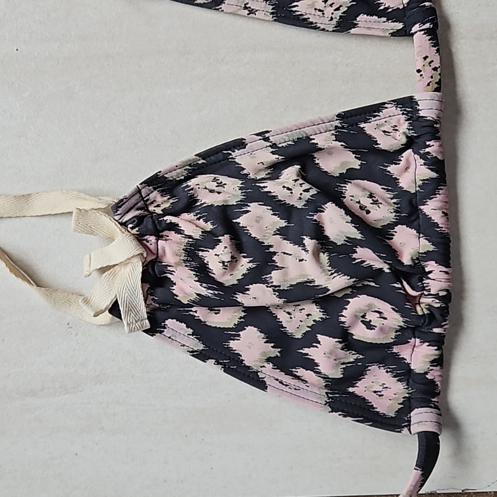 💸SOLD💸 Louis Vuitton LV Monogram Bikini Swimsuit [size 36] - Picture 8 of 11